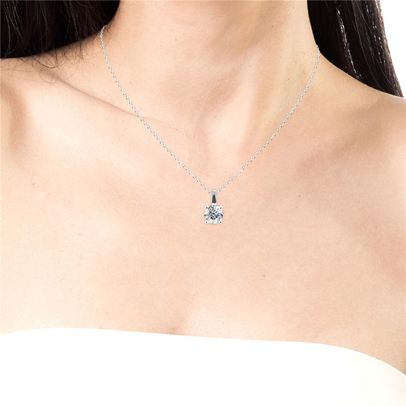 Solitaire Crystal Pendant DP0040 by Veecans Jewellery with crystals from Swarovski