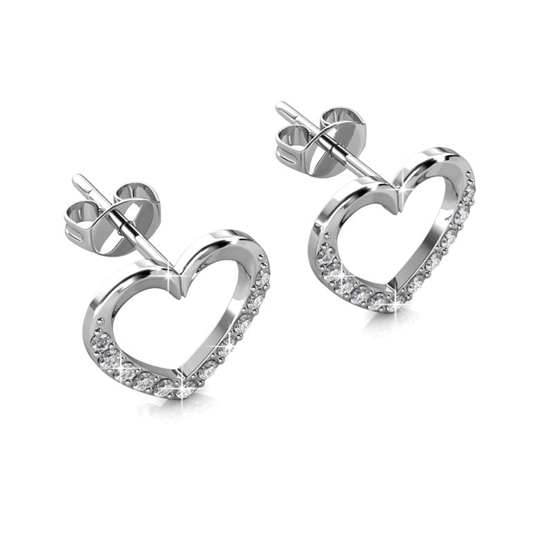 Lovett Crystal Earrings DE0052 by Veecans Jewellery with crystals from Swarovski