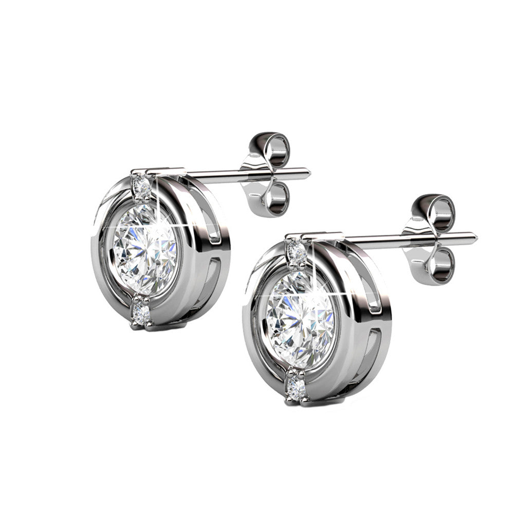 Classic Crystal Earrings DE0037 by Veecans Jewellery with crystals from Swarovski