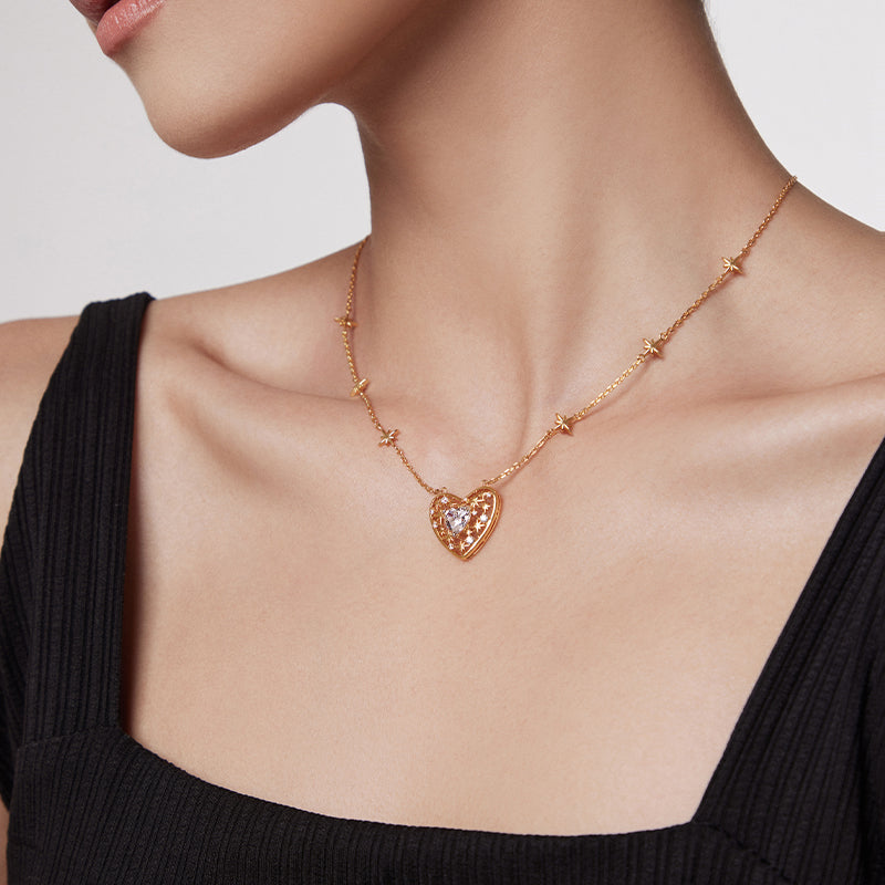 Starry Sky Kiss Necklace